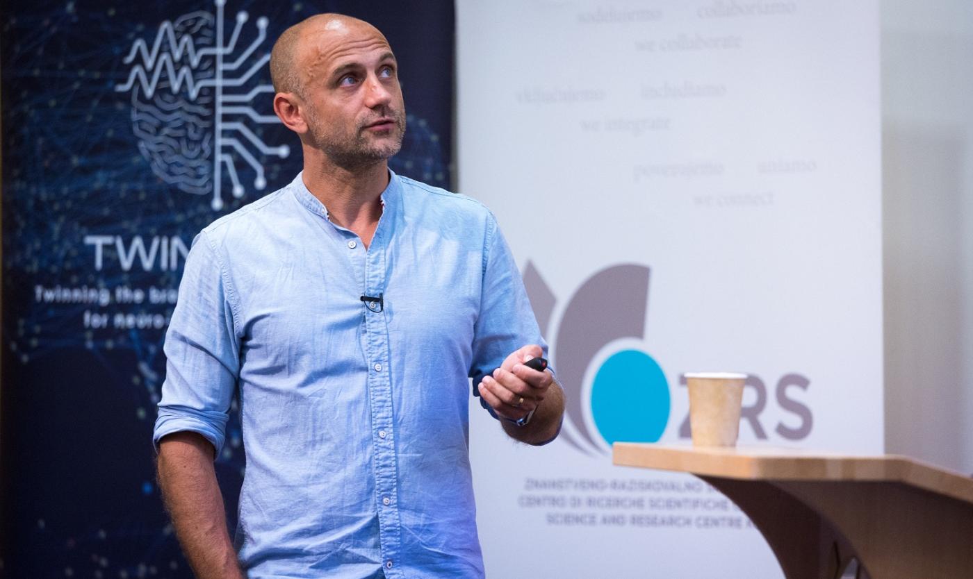 VUB-prof Bart Roelands VUB-prof Bart Roelands