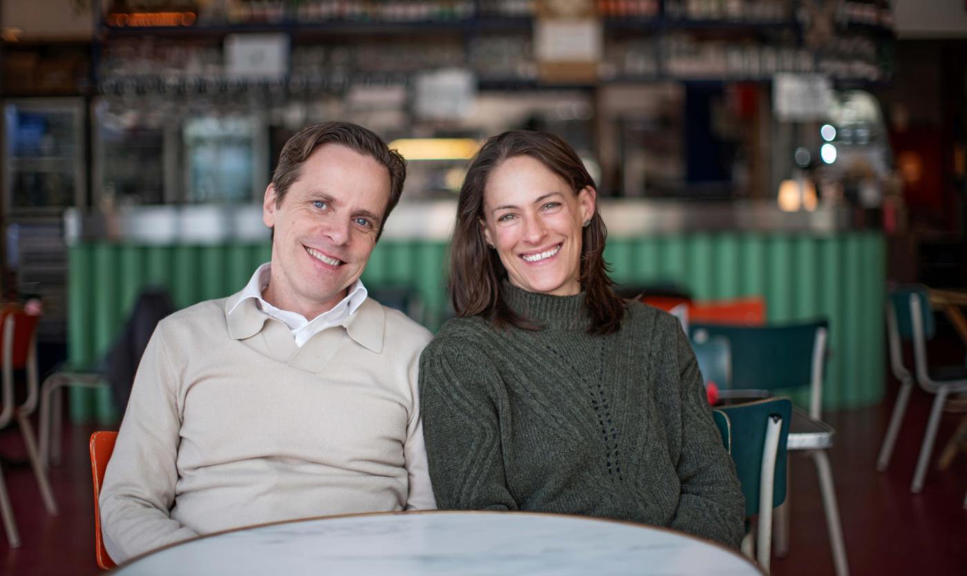 Jo Tondeur en Sarah Howard