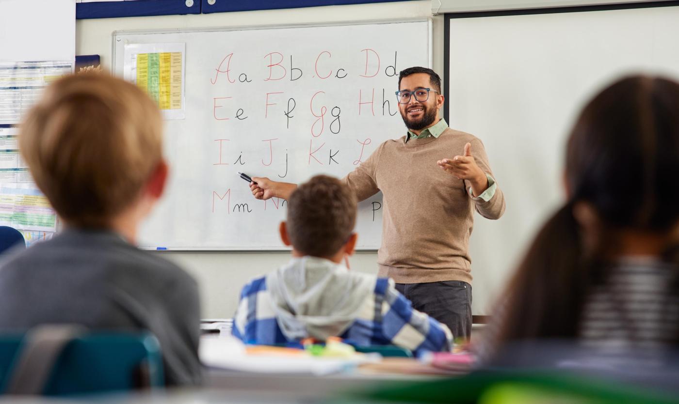 Leerkracht voor een klas