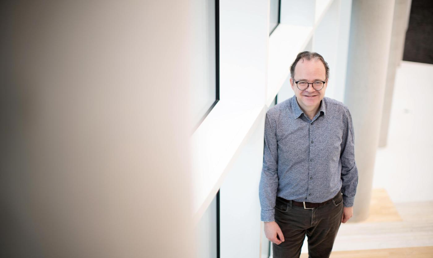 Peter Verbist, directeur van de Universiteitsbibliotheek en het LIC