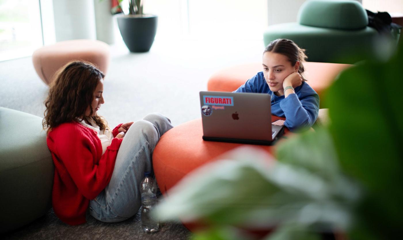 Studenten in het LIC