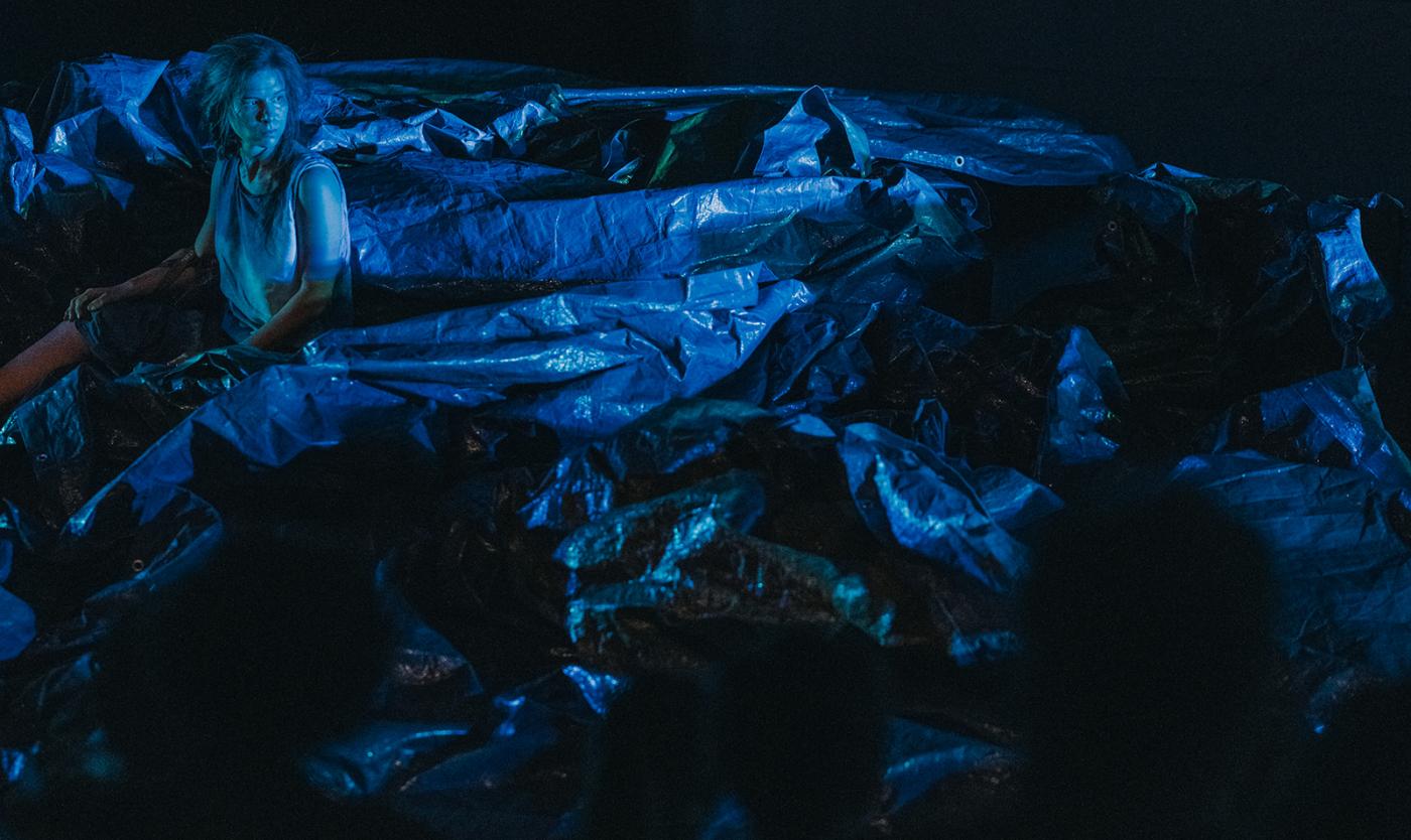 Theaterstuk RauwRouw van Katrijn De Cooman (foto: Hans G. Op De Beek)