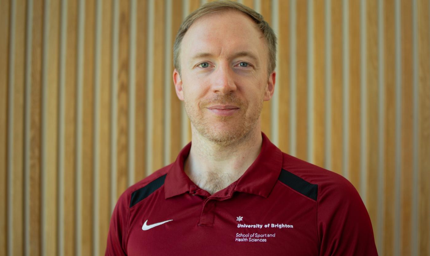 Portrait Alex Channon