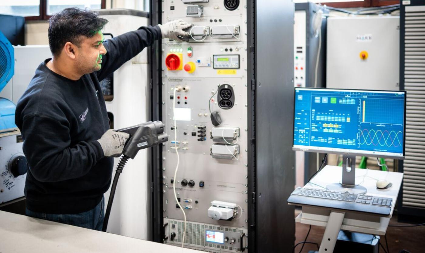 Battery innovation centre
