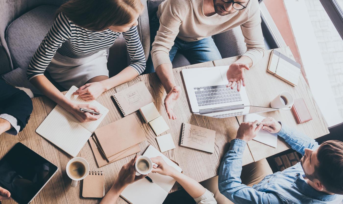 Jonge academici vergadering spin-off startlab