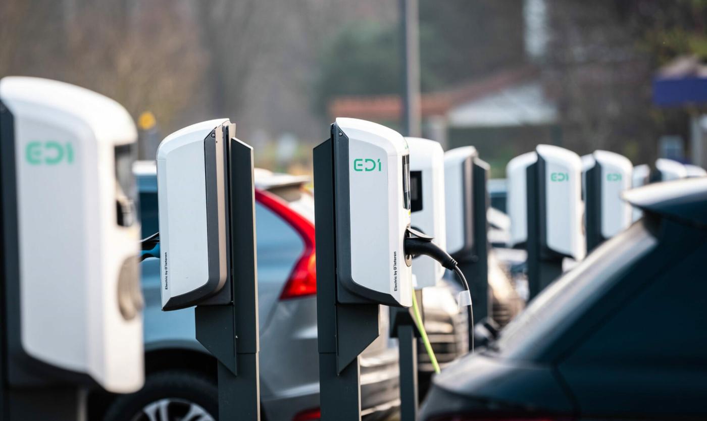 publiek laadpunt.jpg