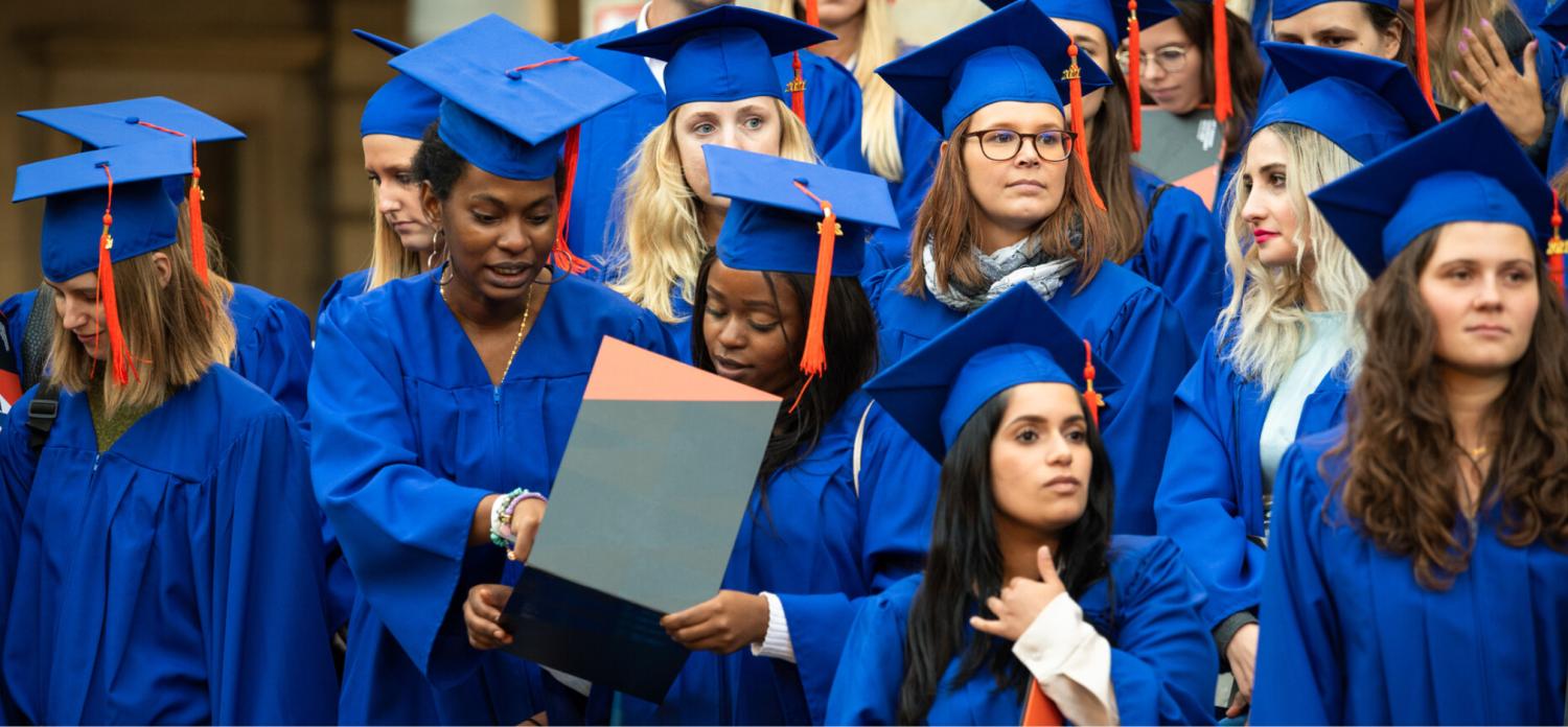 Proclamatie van de opleiding Recht en Criminologie met verschillende studenten