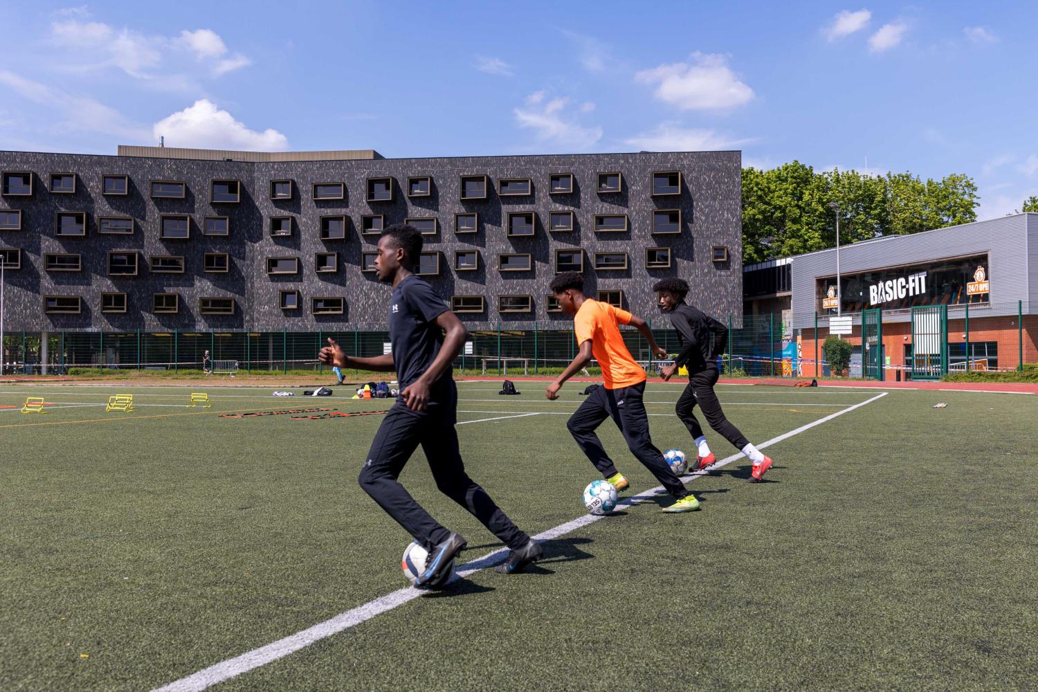 2022_Studenten aan het sporten_Sportinfrastructuur_Etterbeek_VUB 2022_Studenten aan het sporten_Sportinfrastructuur_Etterbeek_VUB