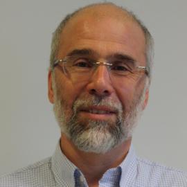 In memoriam Rik Pintelon Rik Pintelon