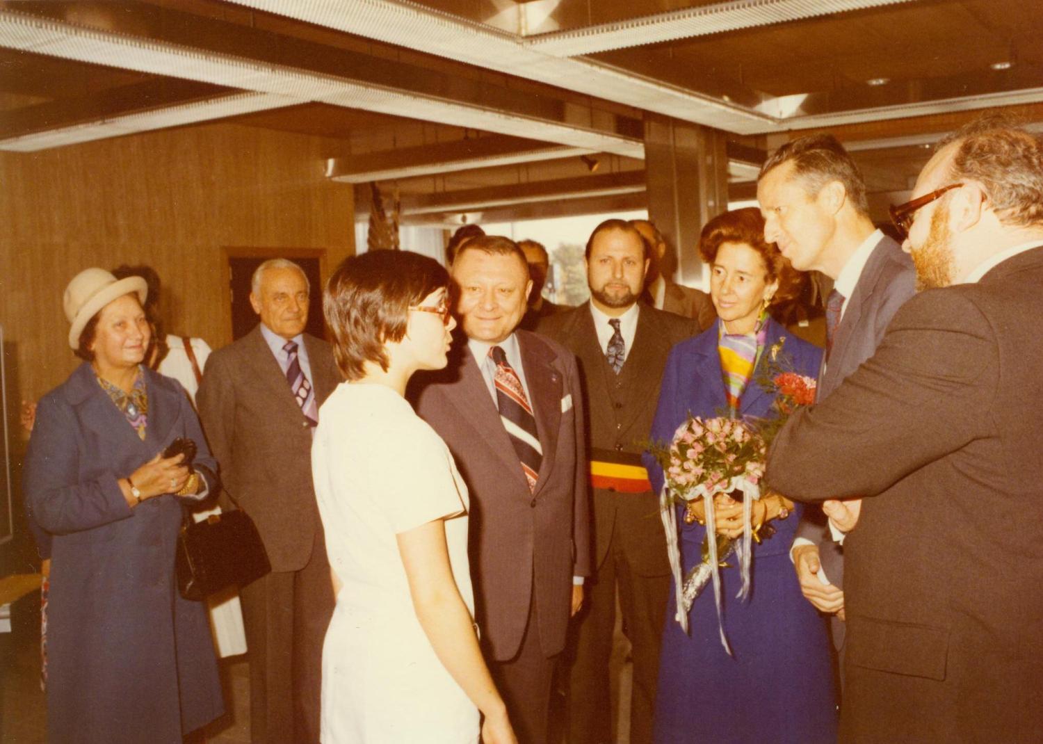 Bezoek Koning Boudewijn en Koningin Fabiola aan het Braemgebouw in 1977