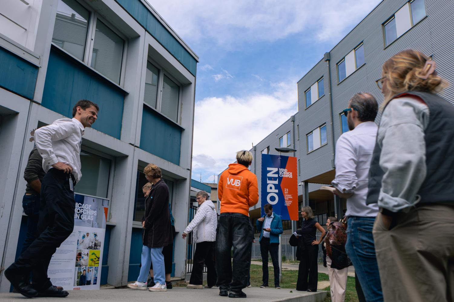 Rondleiding Research alley tussen de koten