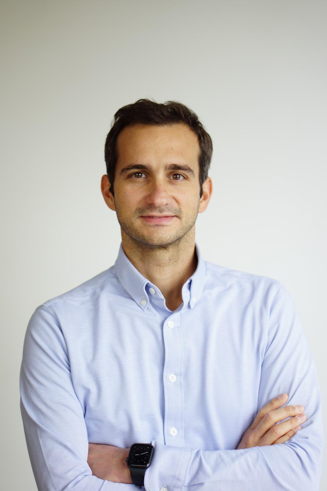 thumbnail_Nikos Deligiannis.jpg