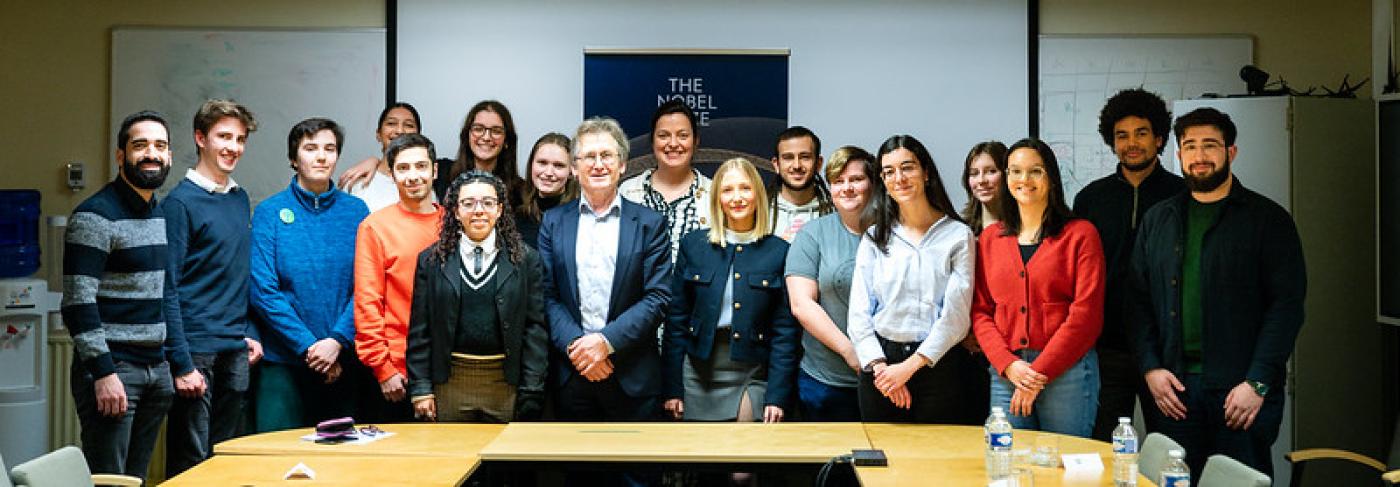 Ben Feringa en studenten