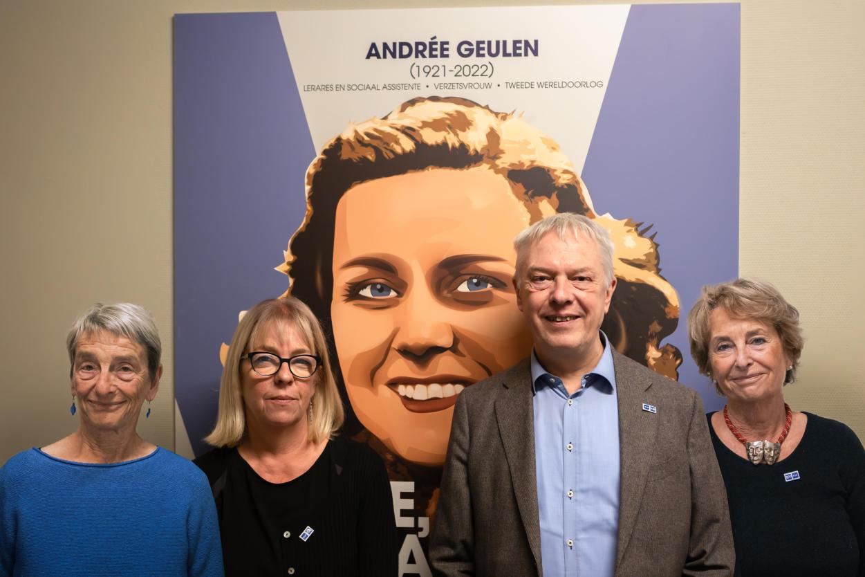 Jan Danckaert en Annemie Schaus met dochters van Andrée Geulen