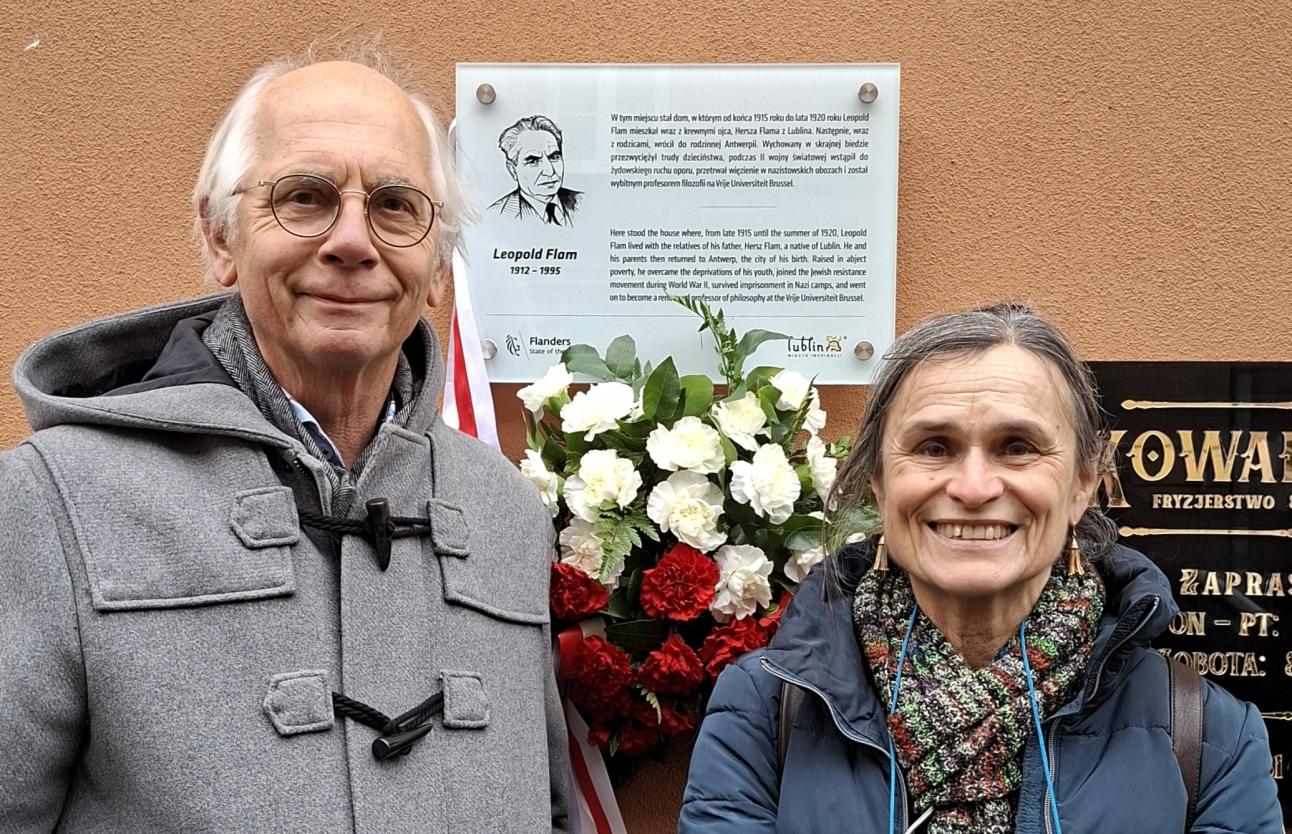 Gedenkplaat Leopold Flam