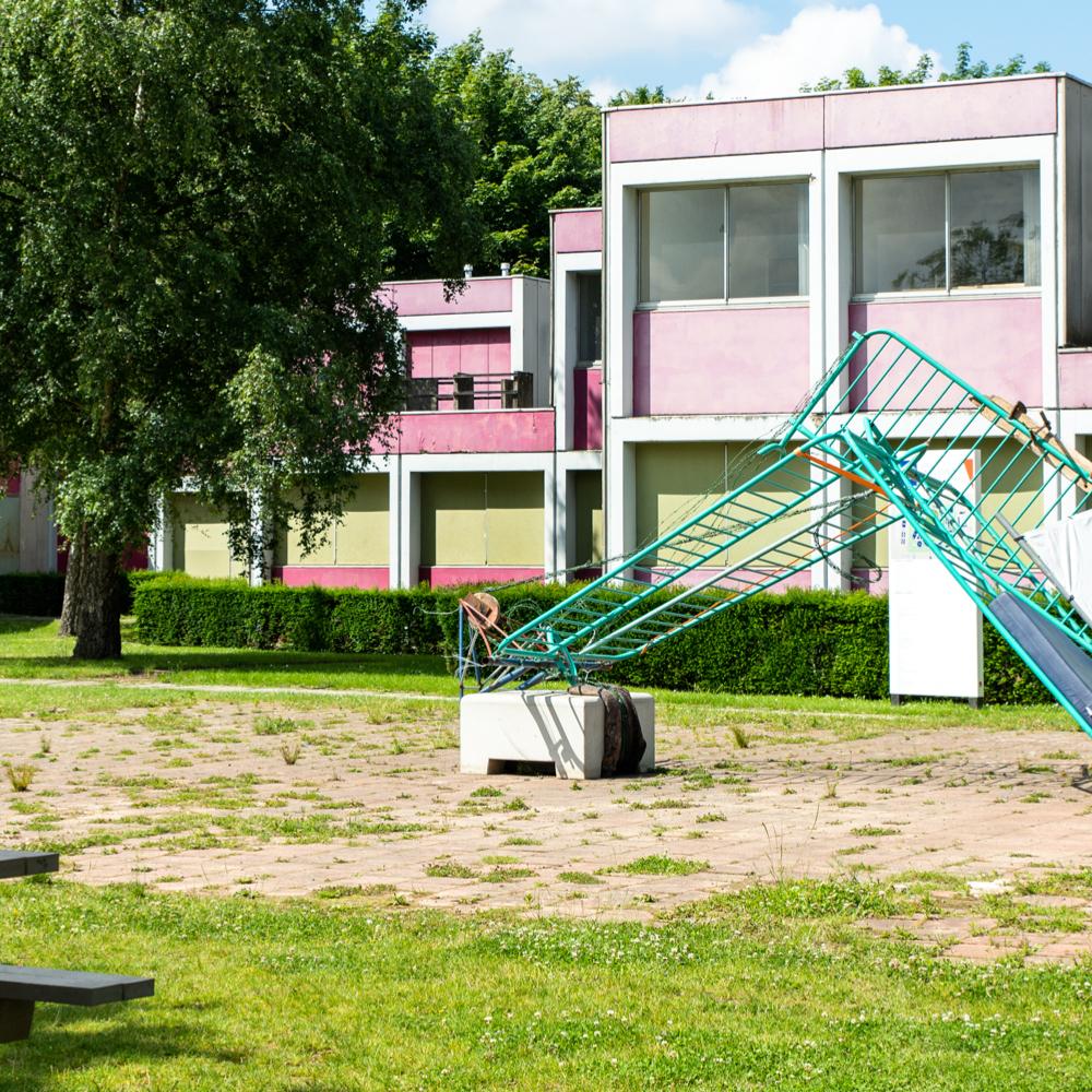 2022_Leendert VAN ACCOLEYEN - Hol water maakt vloed (2021)_Humanistisch Sculpturenpark_Etterbeek_VUB