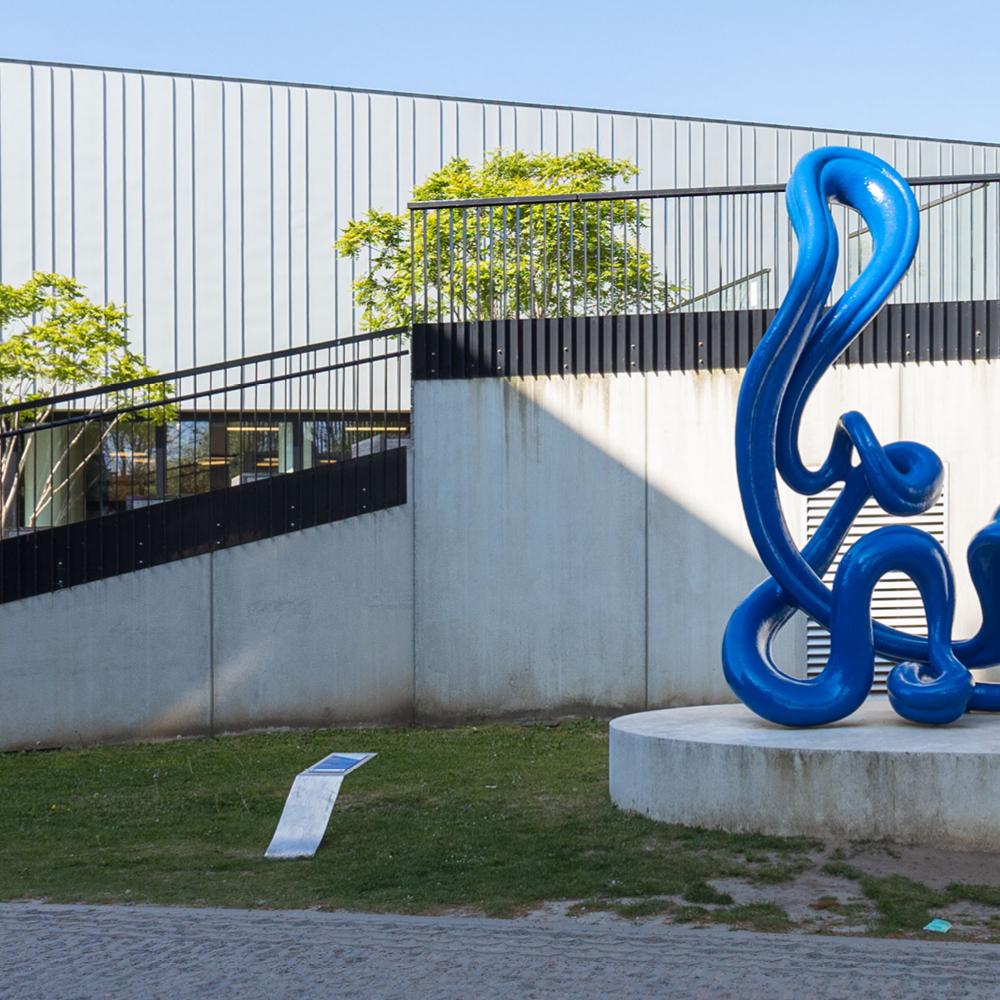 2022_Nick ERVINCK - REDNOYER (2019)_Humanistisch Sculpturenpark_Etterbeek_VUB 2022_Nick ERVINCK - REDNOYER (2019)_Humanistisch Sculpturenpark_Etterbeek_VUB