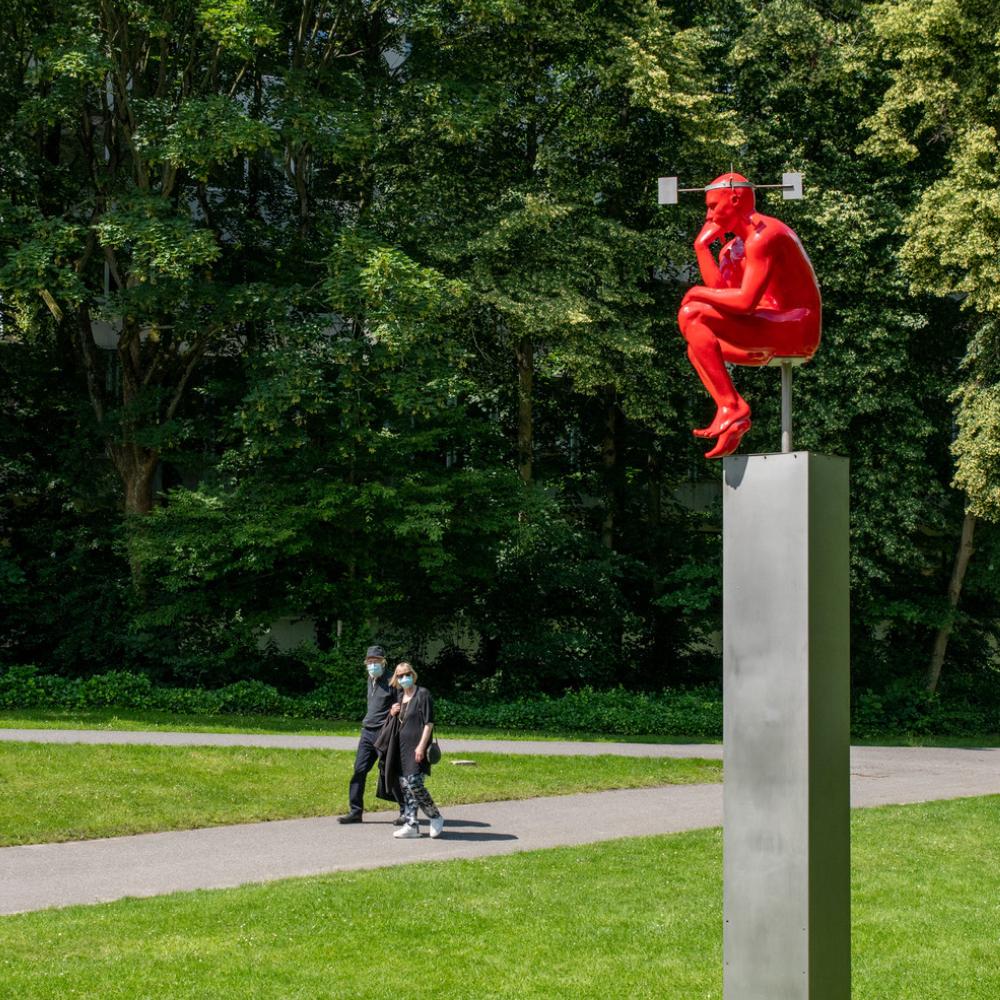 2022_Willy VANDENDORPE - Denker In Alle Staten (2006)_Humanistisch Sculpturenpark_Etterbeek_VUB