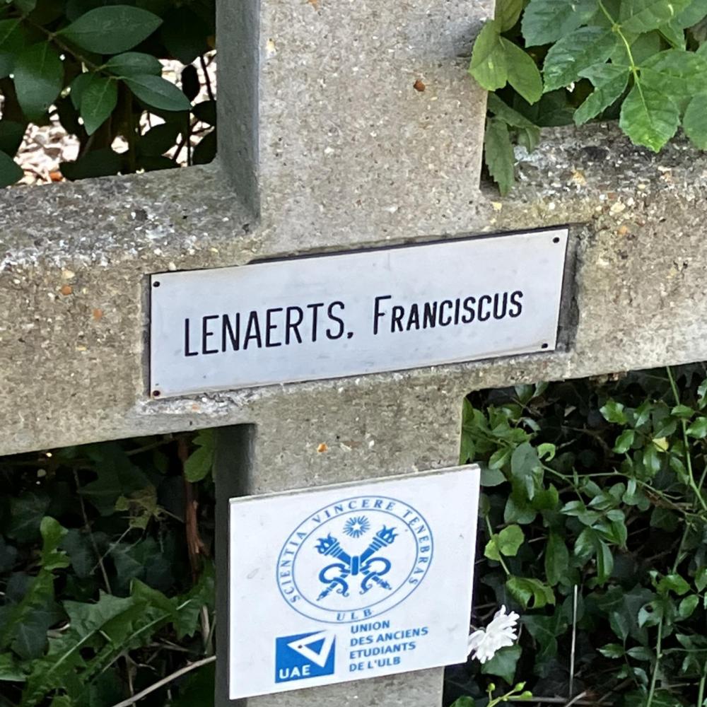 Grafsteen Frans Lenaerts Grafsteen Frans Lenaerts