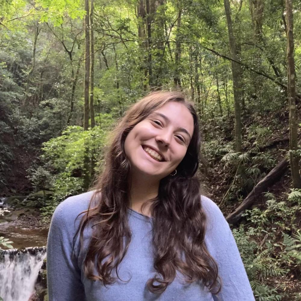 Liv Acke in het bos