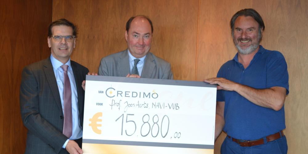 Overhandiging cheque Credimo aan Joeri Aerts 2022_overhandiging_cheque_Credimo_Joeri_Aerts-min_