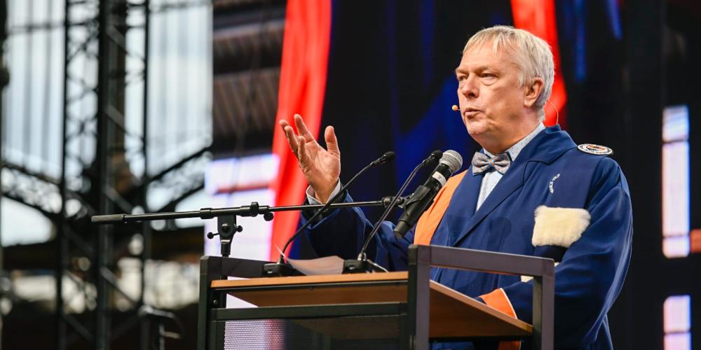 Speech Jan Danckaert Academische Opening VUB 2022 Speech Jan Danckaert Academische Opening VUB 2022