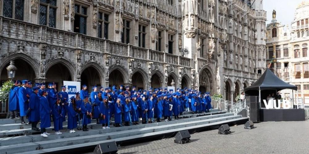 VUB Graduation Ceremony 2022 at the Grand Place VUB Graduation Ceremony 2022 at the Grand Place