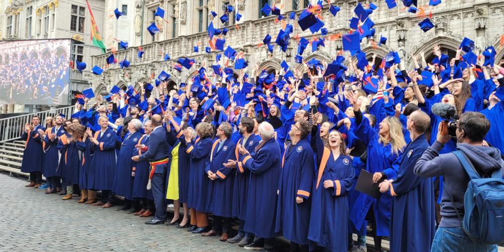 VUB Graduations 2022 op de Grote Markt