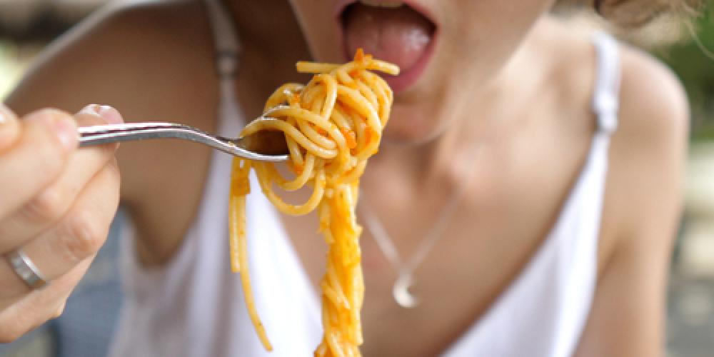 Pasta eten voor Brussel Helpt