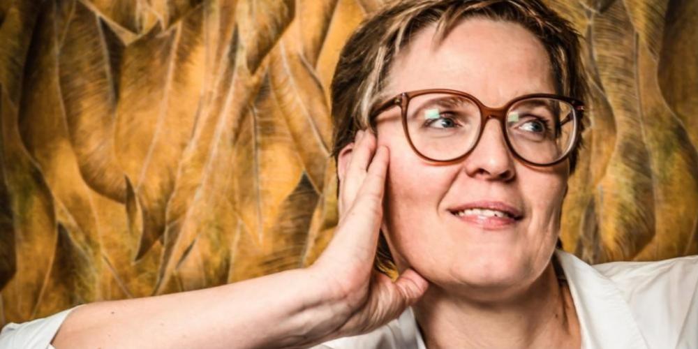 Elke Van Hoof Elke Van Hoof