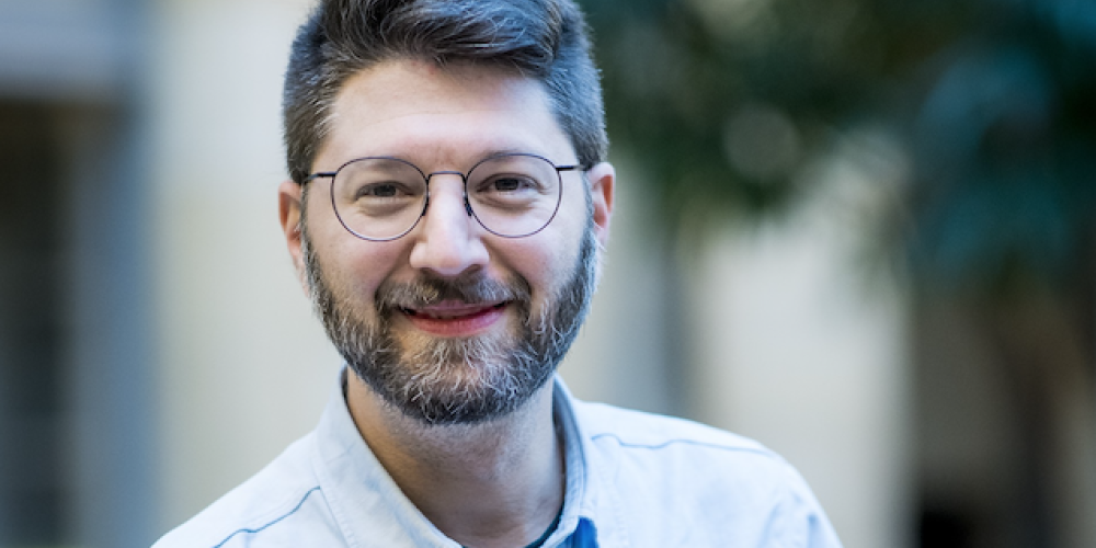 Professor dr. Ike Picone