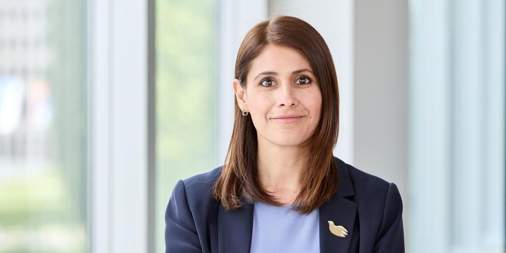 Christina Bache Christina Bache