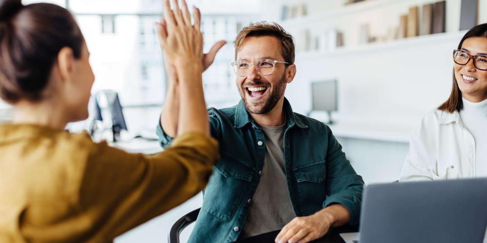 StartLab.Brussels helpt jonge ondernemers en academische onderzoekers om hun onderzoeksproject om te zetten in een concreet ondernemingsidee StartLab.Brussels helpt jonge ondernemers en academische onderzoekers om hun onderzoeksproject om te zetten in een concreet ondernemingsidee