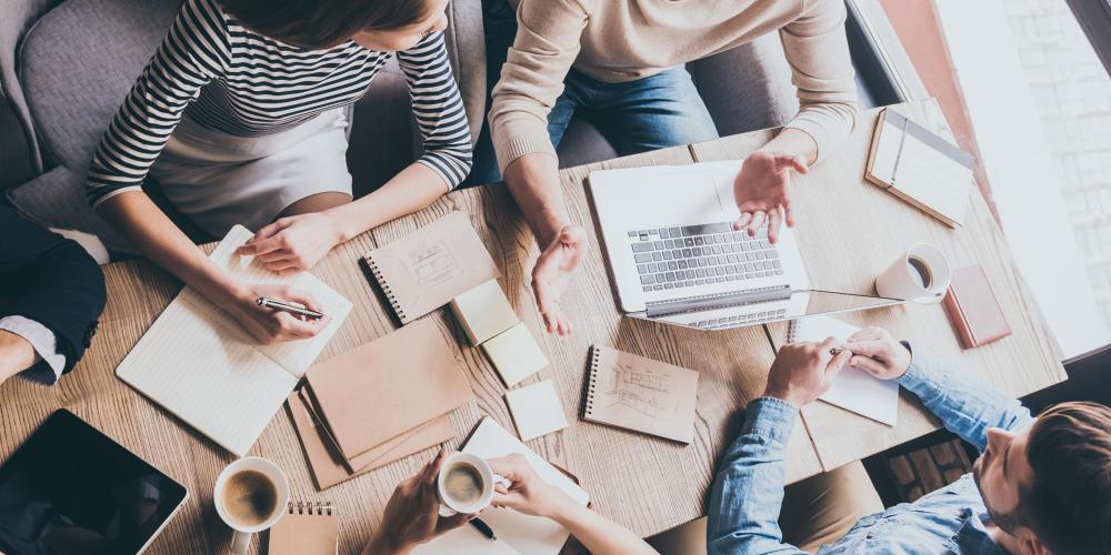 Jonge academici vergadering spin-off startlab