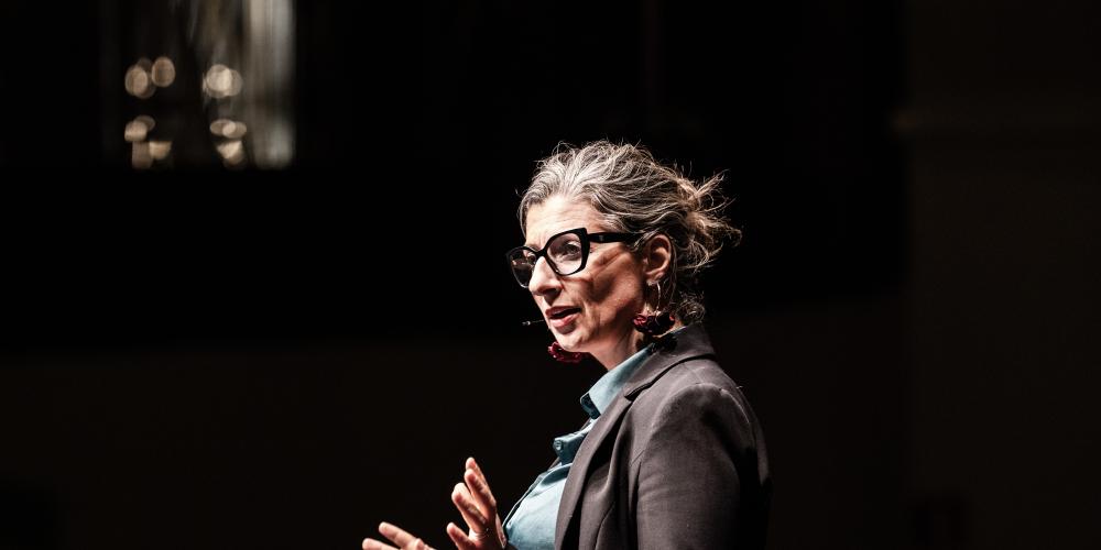 Dries van Acht lecture - Mona van den Berg & The Rights Forum (7) (3) (1).jpg