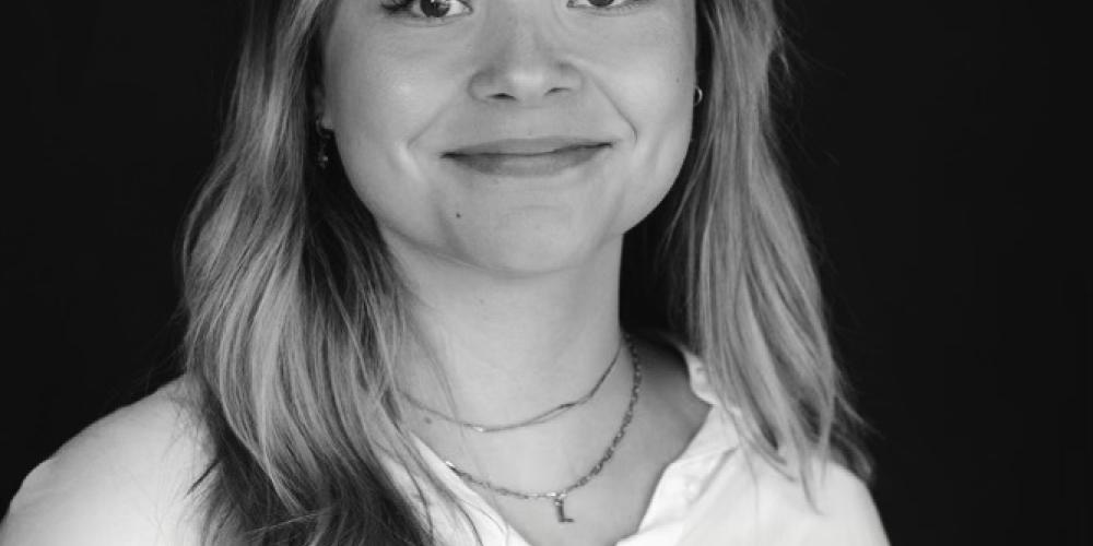 Portret Deschuyteneer Laure.jpg